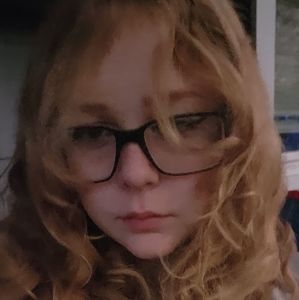 Meet your Posher, Emalyne